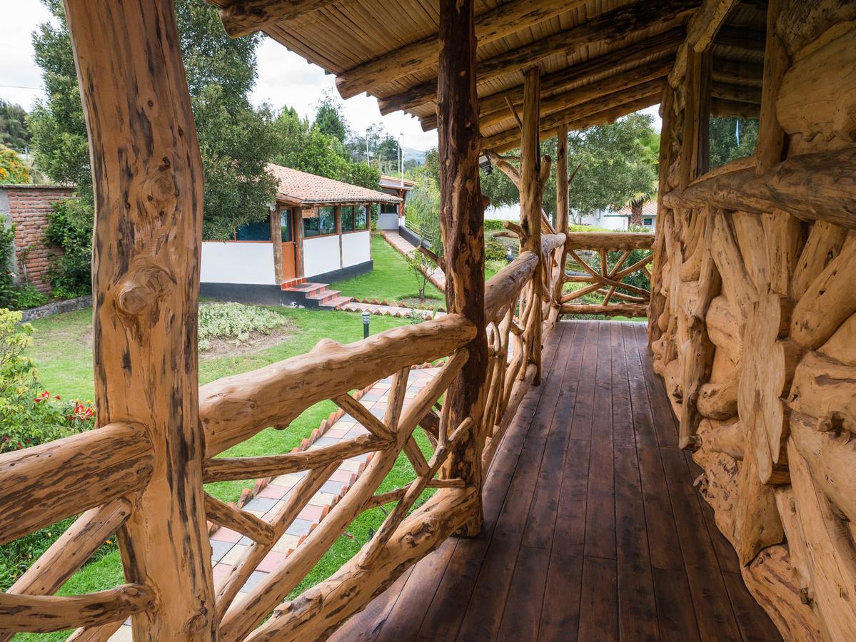 Zaysant Ecolodge Puembo Luaran gambar